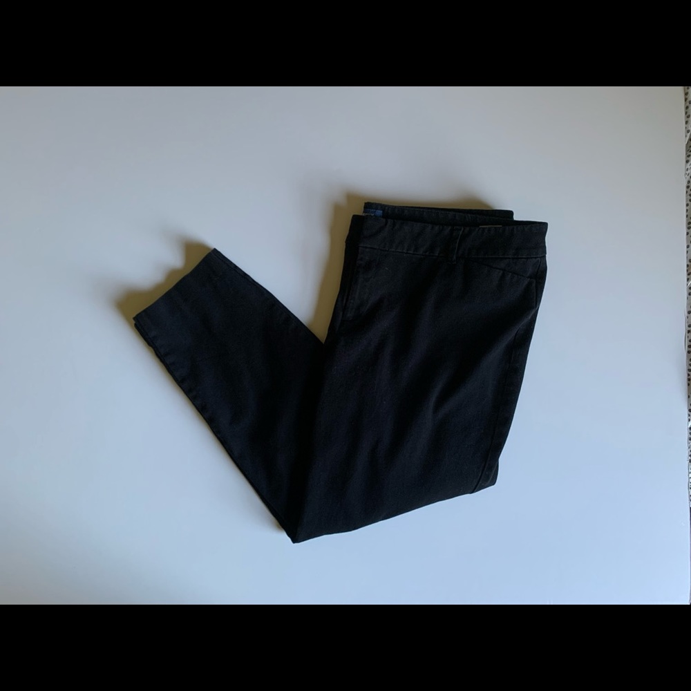 Old Navy Pixie Pant - image 1